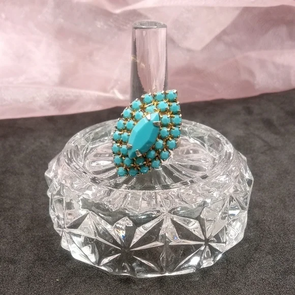 Turquoise Colored Marquise Ring - Picture 1 of 8